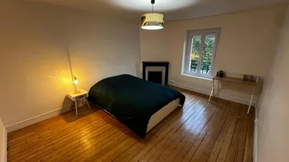 Room for rent in Meaux, Île-de-France