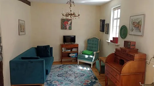 Houses in Wetteraukreis - photo 4