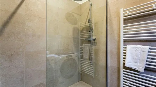 Apartments in Lyon - photo 9