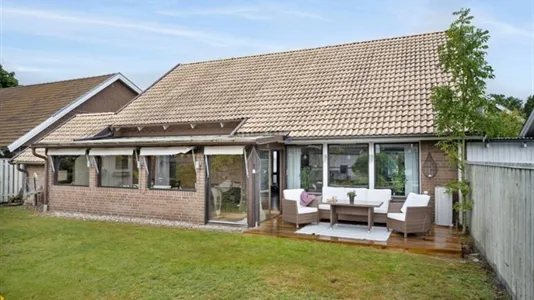 Houses in Helsingborg - photo 2