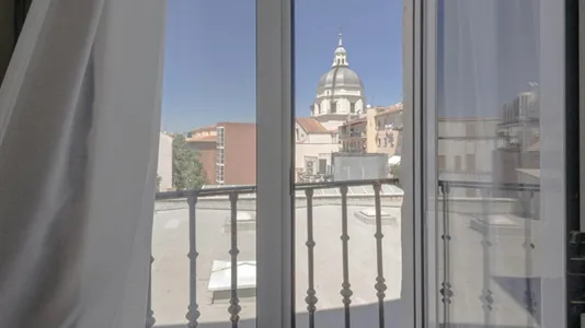 Rooms in Madrid Centro - photo 4