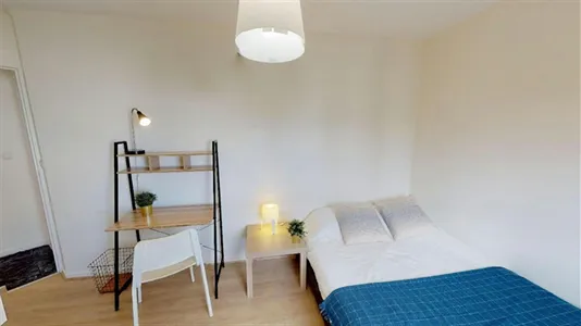 Rooms in Lyon - photo 4