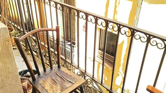 Rooms in Barcelona Ciutat Vella - photo 2