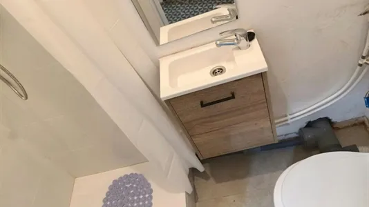 Rooms in Barcelona Eixample - photo 4