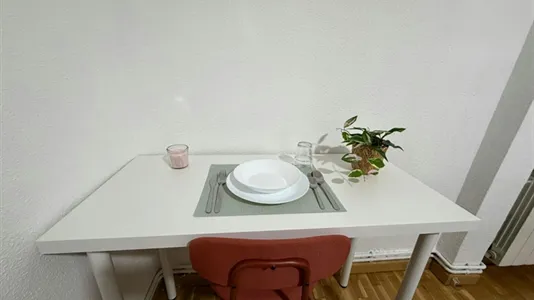 Rooms in Los Berrocales - photo 4