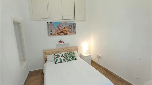 Rooms in Granada - photo 2