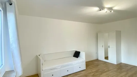 Rooms in Augsburg - photo 2