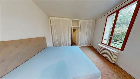 Houses in Angoulême - photo 6