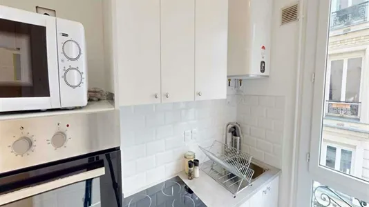 Rooms in Paris 9ème arrondissement - photo 4