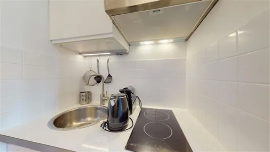 Rooms in Fontainebleau - photo 8