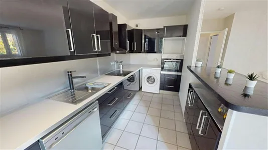 Apartments in Grenoble - photo 8