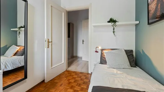 Rooms in Milano Zona 5 - Vigentino, Chiaravalle, Gratosoglio - photo 4