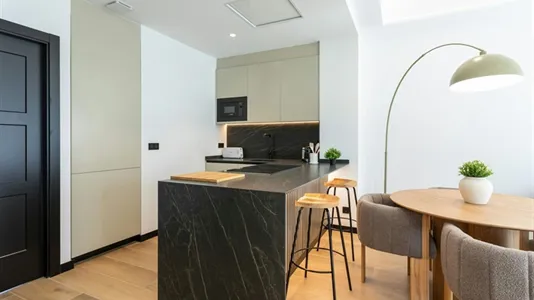 Apartments in Barcelona Eixample - photo 8