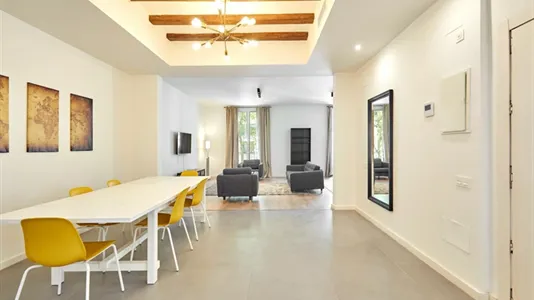 Apartments in Barcelona Ciutat Vella - photo 5