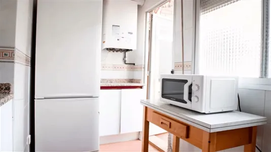 Rooms in Madrid Tetuán - photo 7