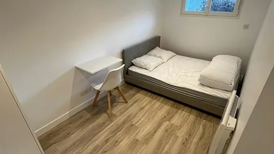 Houses in Bordeaux - photo 7