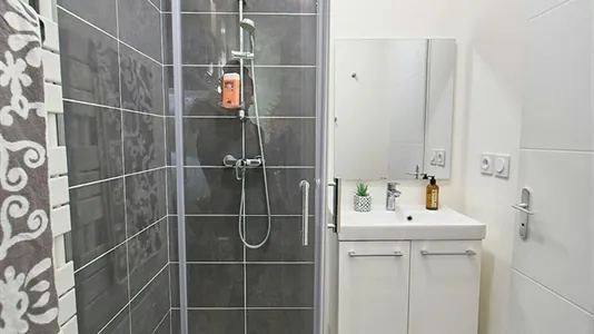 Apartments in Lyon - photo 8