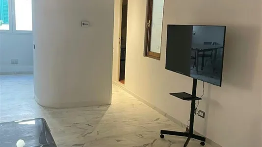 Apartments in Florence - photo 8
