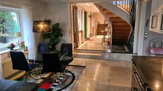 Houses in Österåker - photo 3