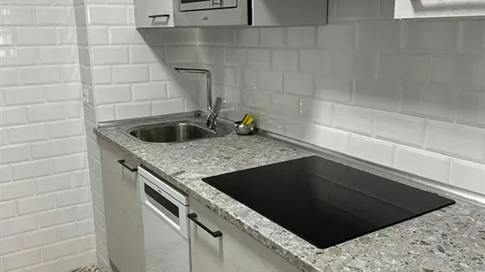 Rooms in Madrid Fuencarral-El Pardo - photo 7