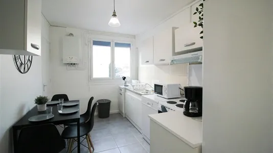 Rooms in Lyon - photo 4