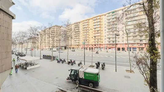 Rooms in Barcelona Sant Andreu - photo 4