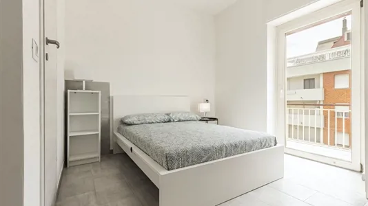 Rooms in Sassari - photo 1