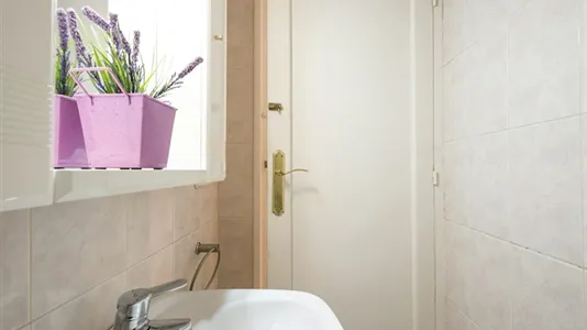 Rooms in Madrid Salamanca - photo 7