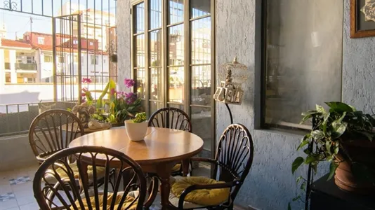 Rooms in Valencia Extramurs - photo 9