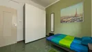 Room for rent, Bologna, Emilia-Romagna, &lt;span class=&quot;blurred street&quot; onclick=&quot;ProcessAdRequest(10194894)&quot;&gt;&lt;span class=&quot;hint&quot;&gt;See streetname&lt;/span&gt;[xxxxxxxxxxxxx]&lt;/span&gt;