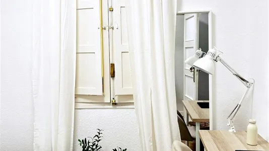 Rooms in Madrid Salamanca - photo 3