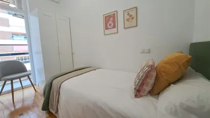 Room for rent in Madrid Chamartín, Madrid