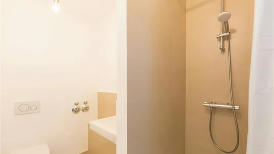 Rooms in Berlin Mitte - photo 7