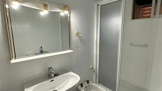 Rooms in Madrid San Blas - photo 8