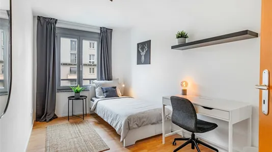 Rooms in Berlin Tempelhof-Schöneberg - photo 1