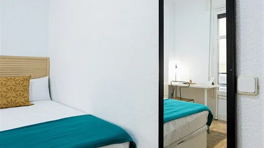 Rooms in Madrid Chamberí - photo 4