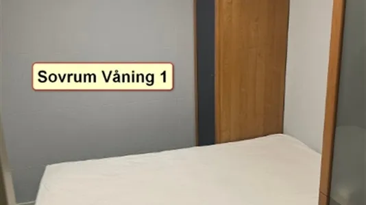 Houses in Botkyrka - photo 8