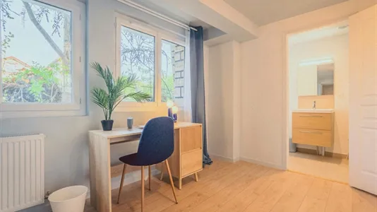 Rooms in Bobigny - photo 2