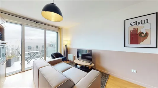 Rooms in Saint-Denis - photo 9