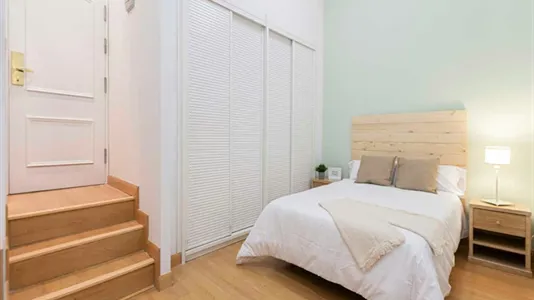 Rooms in Madrid Centro - photo 5
