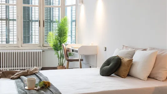 Rooms in Barcelona Eixample - photo 4