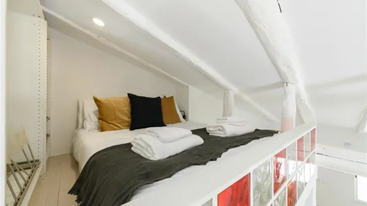 Apartments in Madrid Centro - photo 4