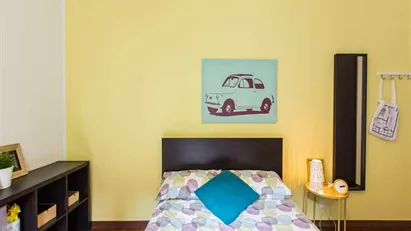 Room for rent in Milano Zona 6 - Barona, Lorenteggio, Milan