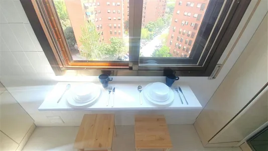 Rooms in Madrid San Blas - photo 10