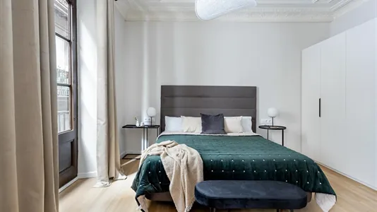 Apartments in Barcelona Ciutat Vella - photo 9