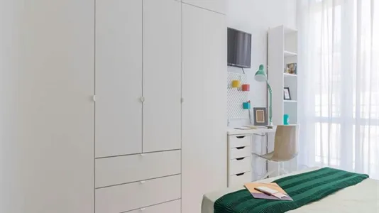 Rooms in Milano Zona 5 - Vigentino, Chiaravalle, Gratosoglio - photo 7