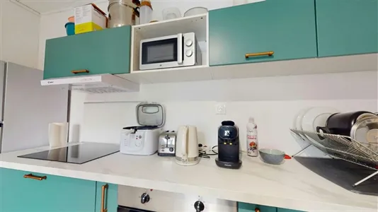 Rooms in Saint-Étienne - photo 7