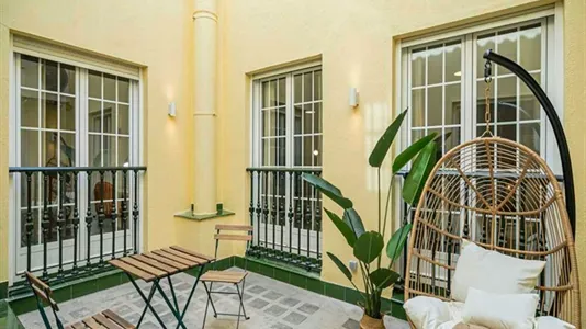 Rooms in Madrid Centro - photo 10