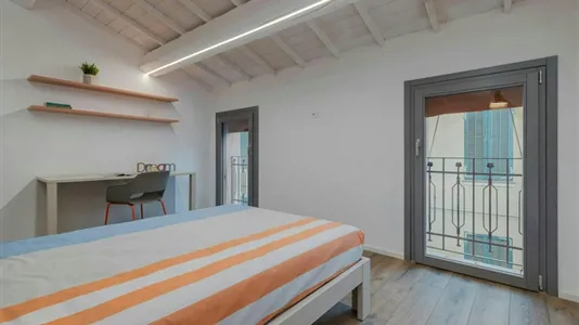 Rooms in Ferrara - photo 3