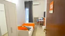 Room for rent, Modena, Emilia-Romagna, &lt;span class=&quot;blurred street&quot; onclick=&quot;ProcessAdRequest(10249448)&quot;&gt;&lt;span class=&quot;hint&quot;&gt;See streetname&lt;/span&gt;[xxxxxxxxxxxxx]&lt;/span&gt;